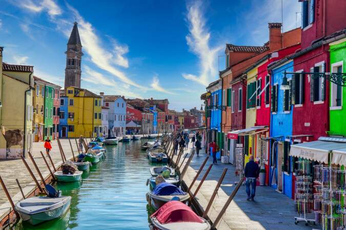 Pourquoi l'île de Burano à Venise est-elle aussi colorée ?