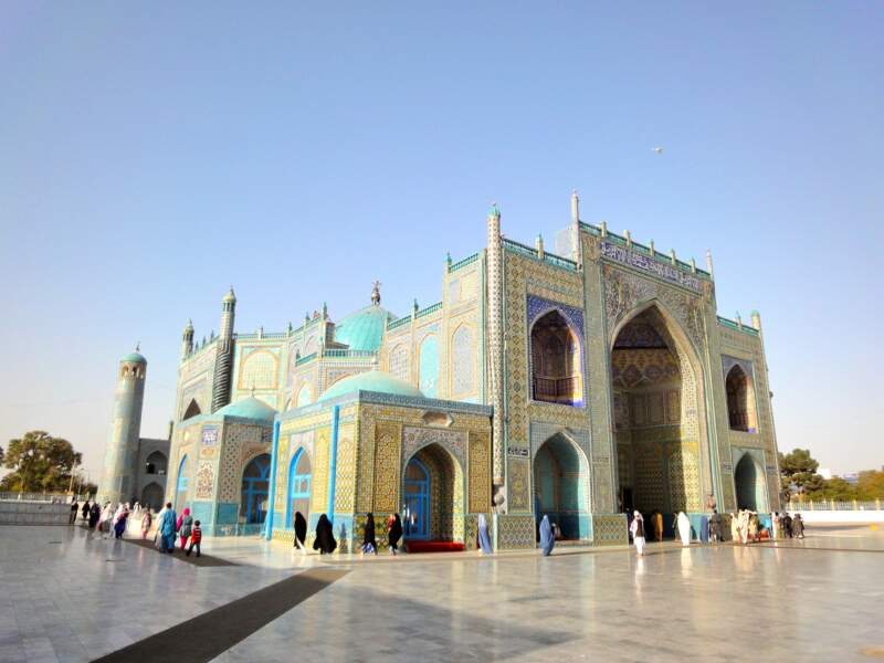 La mosquée Rawze-i-Sharif, en Afghanistan