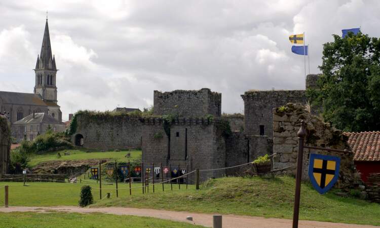 Le château de Tiffauges