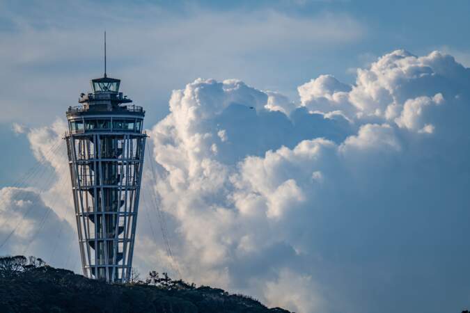 Le phare d'Enoshima, au Japon