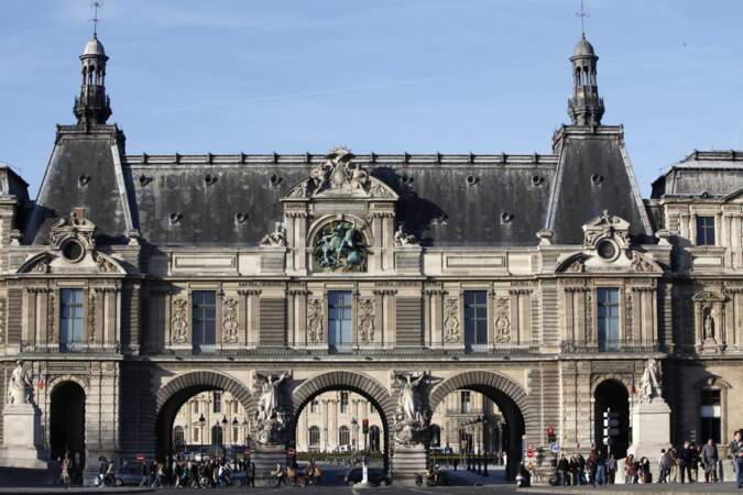 Le palais du Louvre