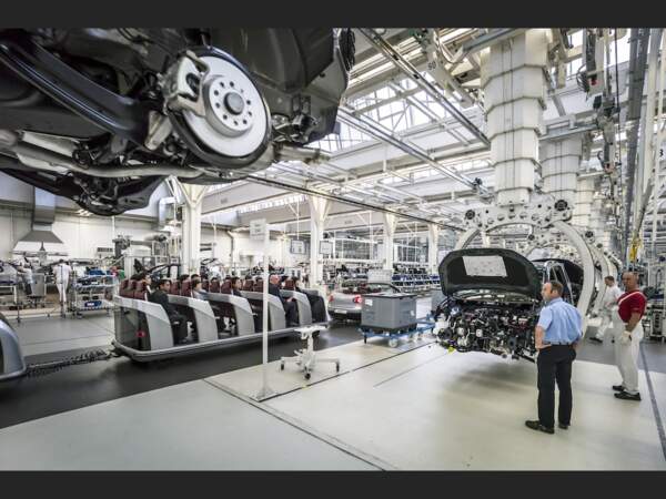 Chaîne d'assemblage dans une usine Volkswagen à Wolfsburg, en Allemagne