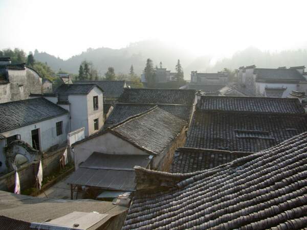 Vue sur les toits de Xidi, en Chine