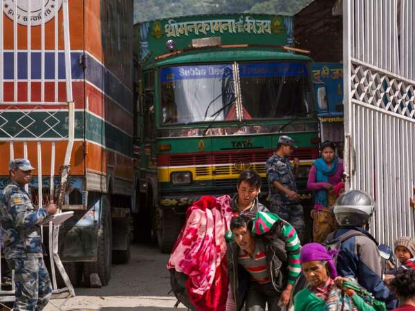 Les taxes à la douane sont une manne pour un Népal très touché par la pauvreté