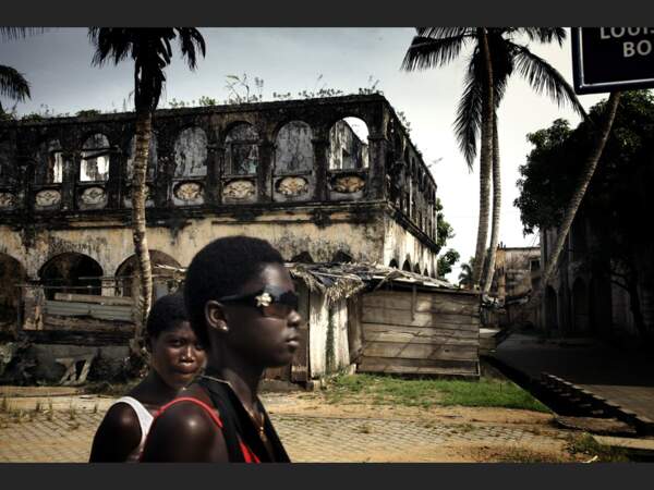 Vestiges coloniaux à Grand-Bassam, à l'est d'Abidjan, en Côte d'Ivoire