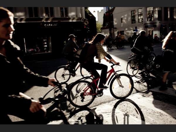 Les cyclistes diposent de quatre cents kilomètres de pistes à Copenhague (Danemark).