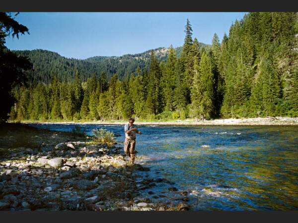 L'écrivain David James Duncan pêche à la frontière du Montana et de l'Idaho, aux Etats-Unis