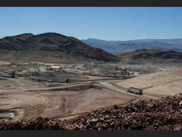 La société Apex Regional Landfill récupère plus de 10 000 tonnes d'ordures par jour dans la vallée de Las Vegas, aux Etats-Unis.