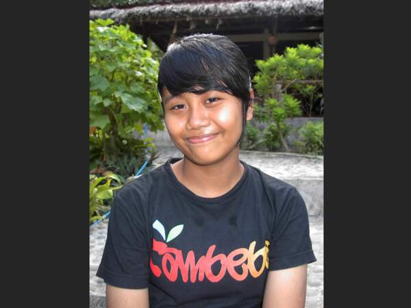 Winda, du village de Bebekan, rêve de devenir basketteuse (Java, Indonésie).