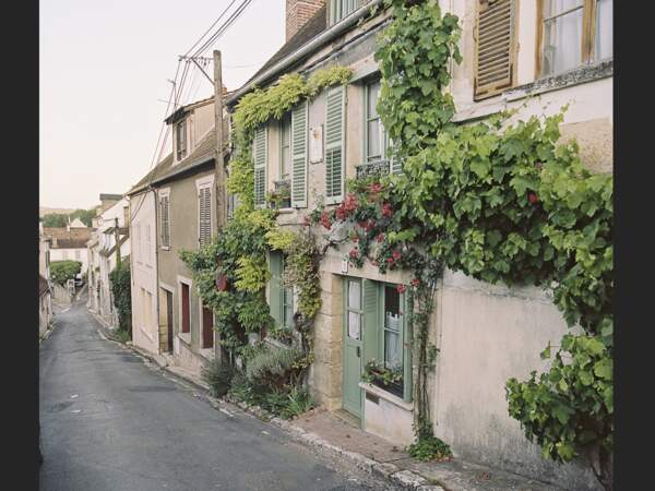 Village de la Roche-Guyon, en Ile-de-France, en France