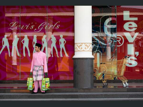 Une des rares distractions à la disposition des habitants de Brunei : faire du shopping dans la capitale.