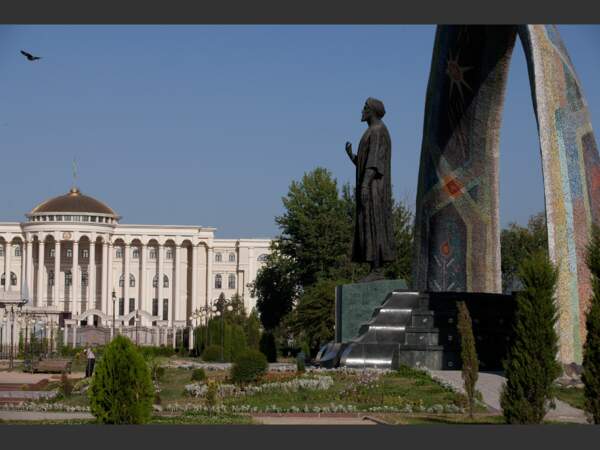 Douchanbe, la capitale du Tadjikistan, fut bâtie par les Soviétiques.