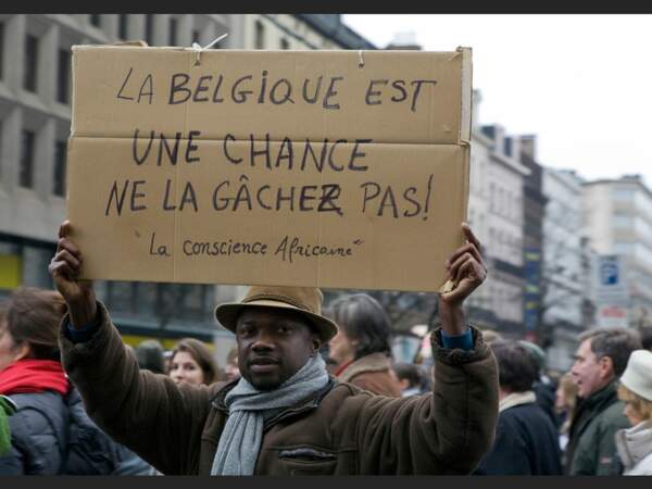 Les citoyens se sont rassemblés sans distinction d'appartenance politique, sociale ou culturelle le 23 janvier 2011 à Bruxelles, en Belgique.