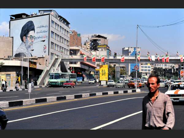 Une fresque murale de l’ayatollah Ali Khamenei à Téhéran, en Iran.