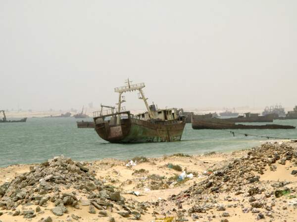 Le cimetière marin de la rade de Nouadhibou, en Mauritanie.