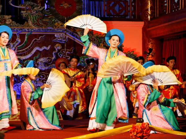 Spectacle traditionnel dans la Cité Interdite de Hué, au Vietnam