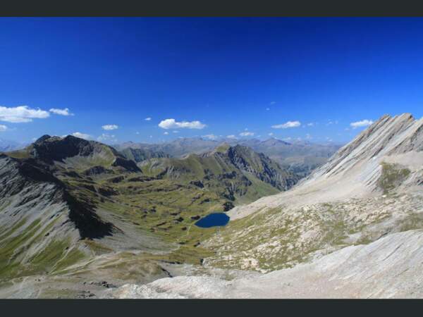 Le lac Foréant (Queyras) dans les Hautes-Alpes, en France.