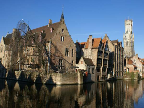 Le quai du Rosaire à Bruges, en Belgique, est l'un des endroits les plus photographiés de la ville.