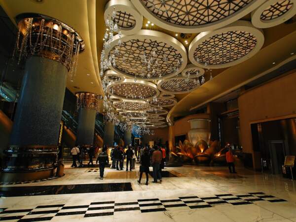 Hall de l’hôtel Grand Lisboa à Macao, en Chine