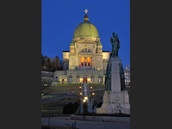 Vue sur l’Oratoire Saint-Joseph au Mont-Royal, à Montréal, au Canada. 