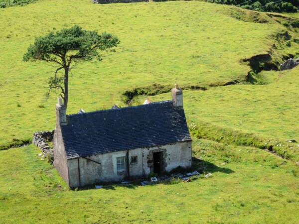 Une maison égarée dans les Highlands, en Ecosse