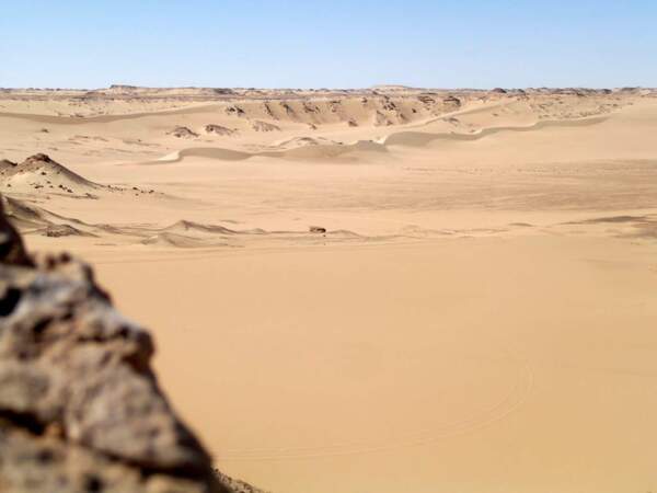 Les premières dunes, près de Crystal Mountain, en Egypte