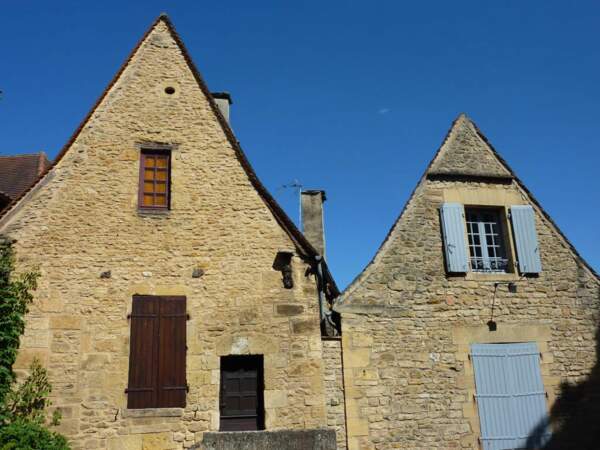 Maisons de Sarlat-la-Canéda (France), sous-préfecture de la Dordogne, qui compte un peu plus de 9 000 habitants.