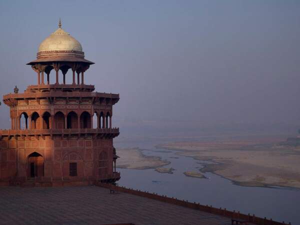 La Yamuna traverse la ville d'Agra, Uttar Pradesh, Inde