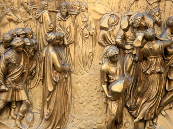 La porte est du Baptistère, sur la Piazza del Duomo, à Florence, en Italie