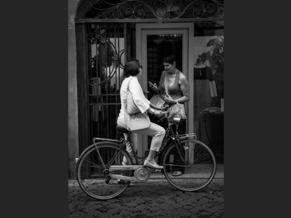 La bicyclette est un mode de transport apprécié des habitants de Rome, en Italie.