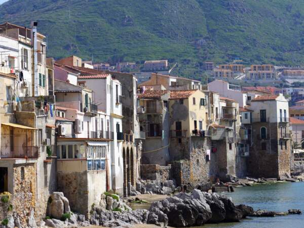 Le village de Cefalu en Sicile, Italie