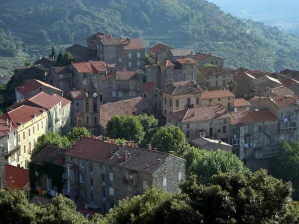 Le village de Sainte-Lucie-de-Tallano, en Corse.