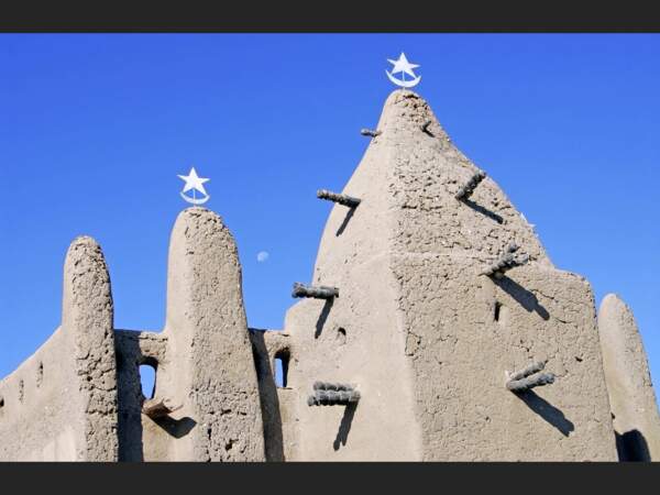 Mosquée près de Nombori, au Mali