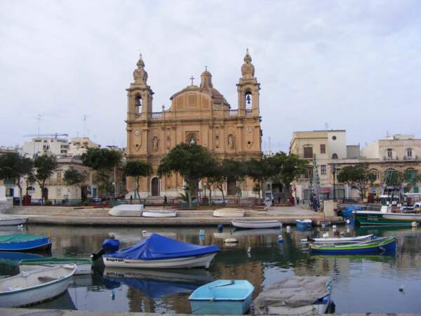Eglise de bord de mer, Malte