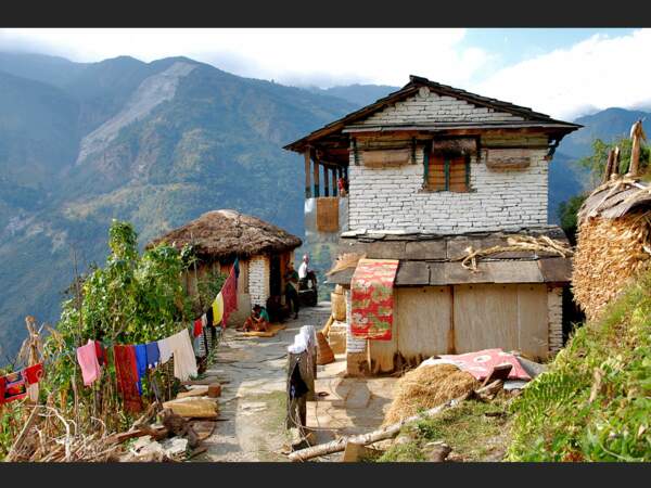 Une maison dans la vallée agricole, près de Pokhara, au Népal.