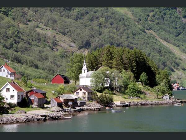 Un village de fjord, en Norvège.