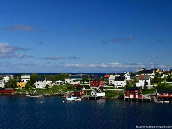 Les maisons du village de Reine, sur les îles Lofoten, en Norvège