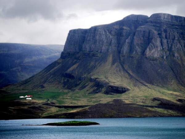 Paysage paisible en Islande