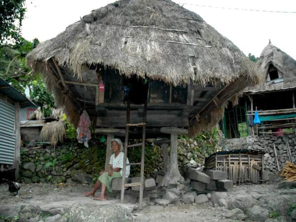 Maison traditionnelle dans le village de Banga An, sur l’île de Luzon, aux Philippines