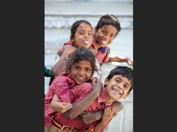 Rires d’écoliers à Udaipur, dans le Rajasthan, en Inde