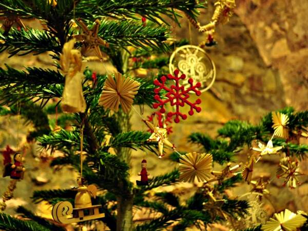 Exemple de décorations de Noël à l'exposition de l'hôtel de ville de Prague, en République tchèque. 