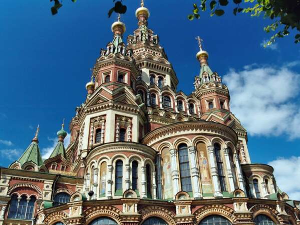 La cathédrale Saint-Pierre-Saint-Paul, Peterhof, Russie
