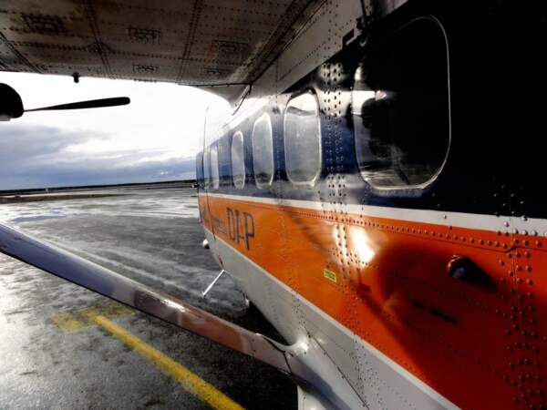 Ce petit avion Twin Otter assure la liaison entre Punta Arenas et l’île Navarino, en Patagonie (Chili). 