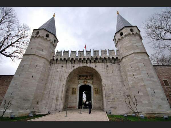 Porte d’entrée du palais de Topkapi à Istanbul, en Turquie. 