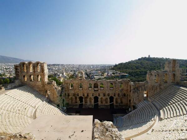 L'odéon d'Hérode Atticus, un théâtre romain construit en l'an 161 de notre ère au pied de l'Acropole d'Athènes, en Grèce.