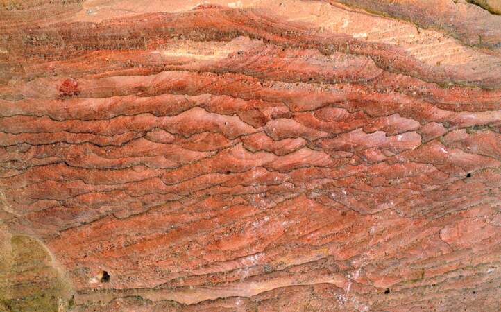 Gros plan sur les roches, à Coloured Canyon, en Egypte