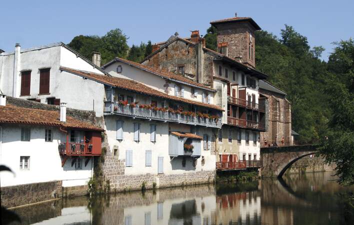 13e - Saint-Jean-Pied-de-Port dans le pays basque