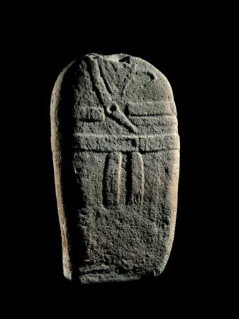 Statue-menhir masculine dite de “Pousthomy 2”, 3000-2000 av. J.-C.