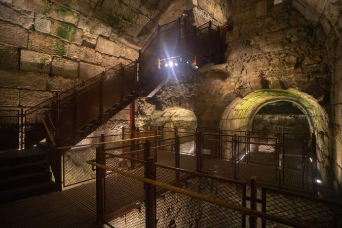 Le nouveau parcours des visiteurs dans les tunnels du Mur occidental.