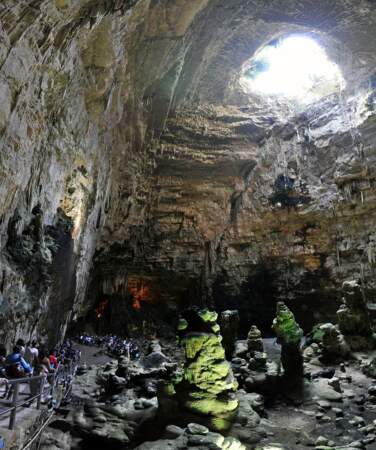 Les Grottes de Castellana